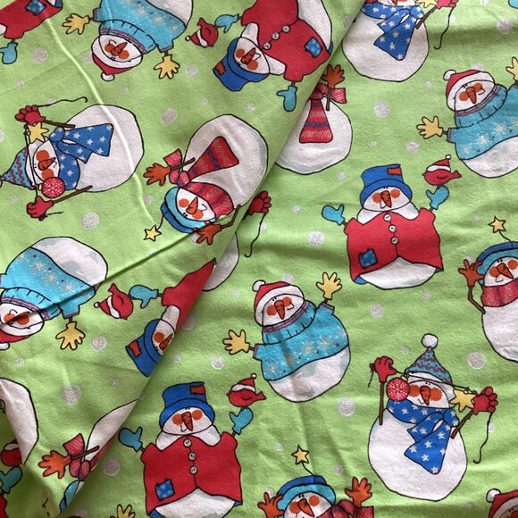 Christmas Frosty The Snowman Flannel Fabric (1 Piece) Green Material Quilting - Picture 2 of 5